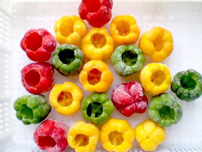 Fresh Green Red and Yellow Peppers Cut Strips of Frozen Mixed Sweet Peppers at Beautiful Prices 1